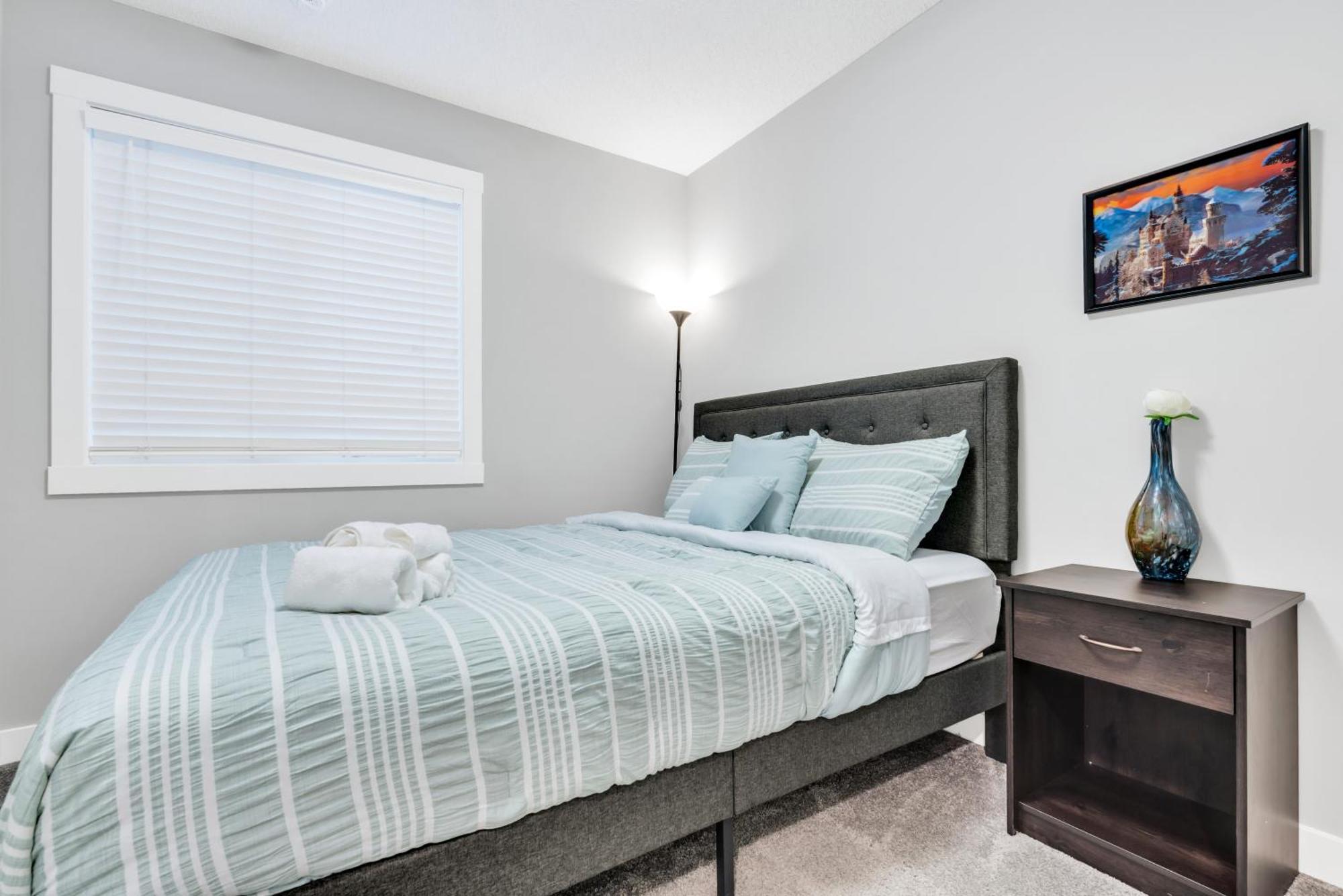 Holiday home Your Happy Place Seton3 Bed. Sleeps 6. 2.5bath Calgary