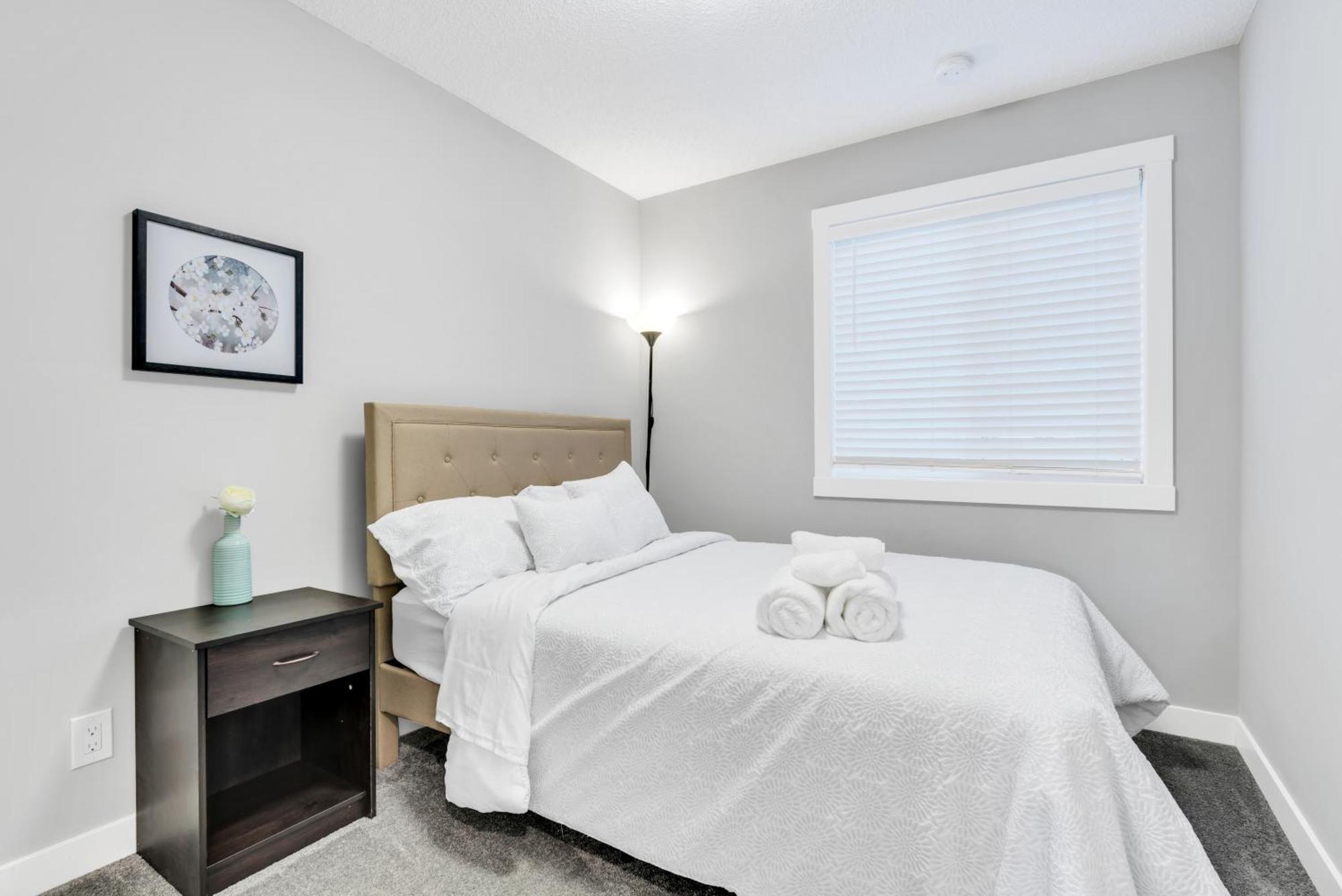 Your Happy Place Seton3 Bed. Sleeps 6. 2.5bath Holiday home